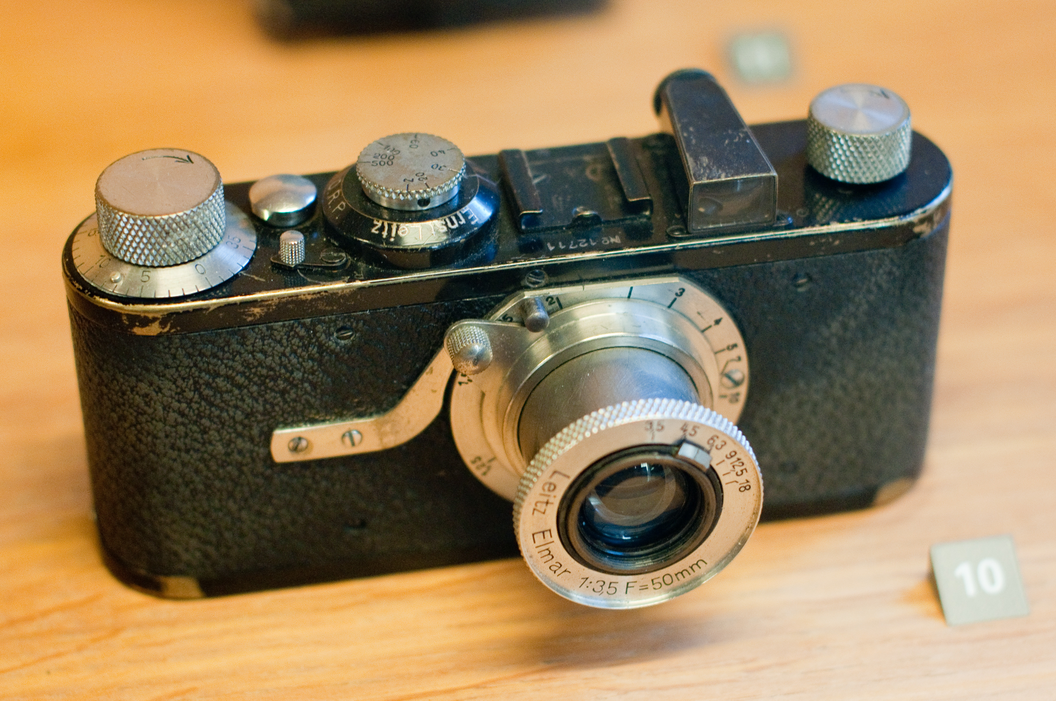 Leica I：35毫米摄影进入街头